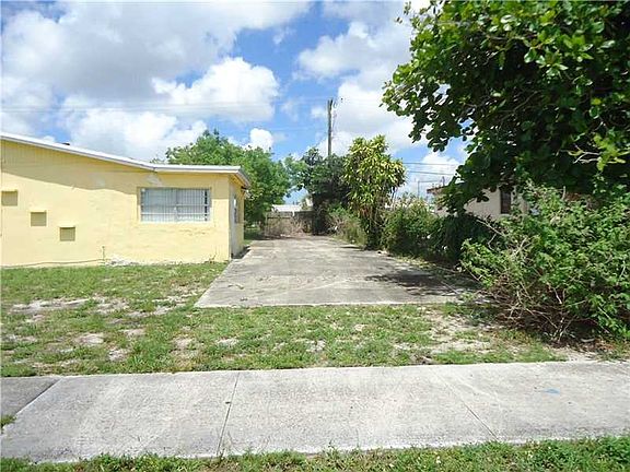 2nd image of 20901 NW 30th Ct