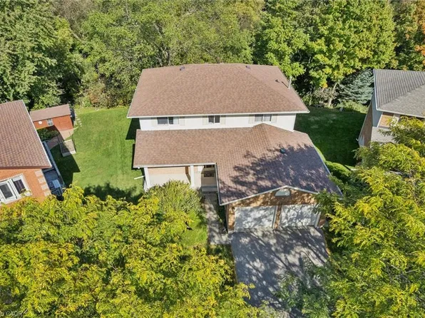 42 Mitton Pl, Kitchener, ON N2R 1B4
