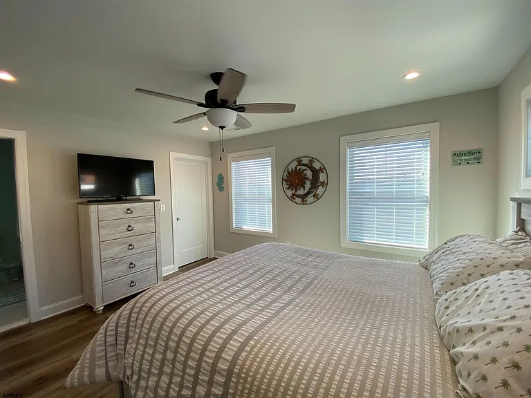 118 N New Haven Ave — Photo 12