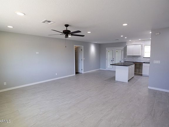 3rd image of 3302 W Aster Dr
