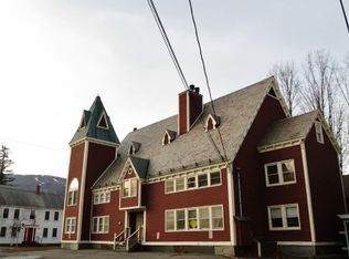 4 Pleasant St, Ludlow, VT 05149