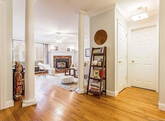 Front Hall looking toward t...