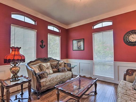 5th image of 1508 Bayou Homes Dr