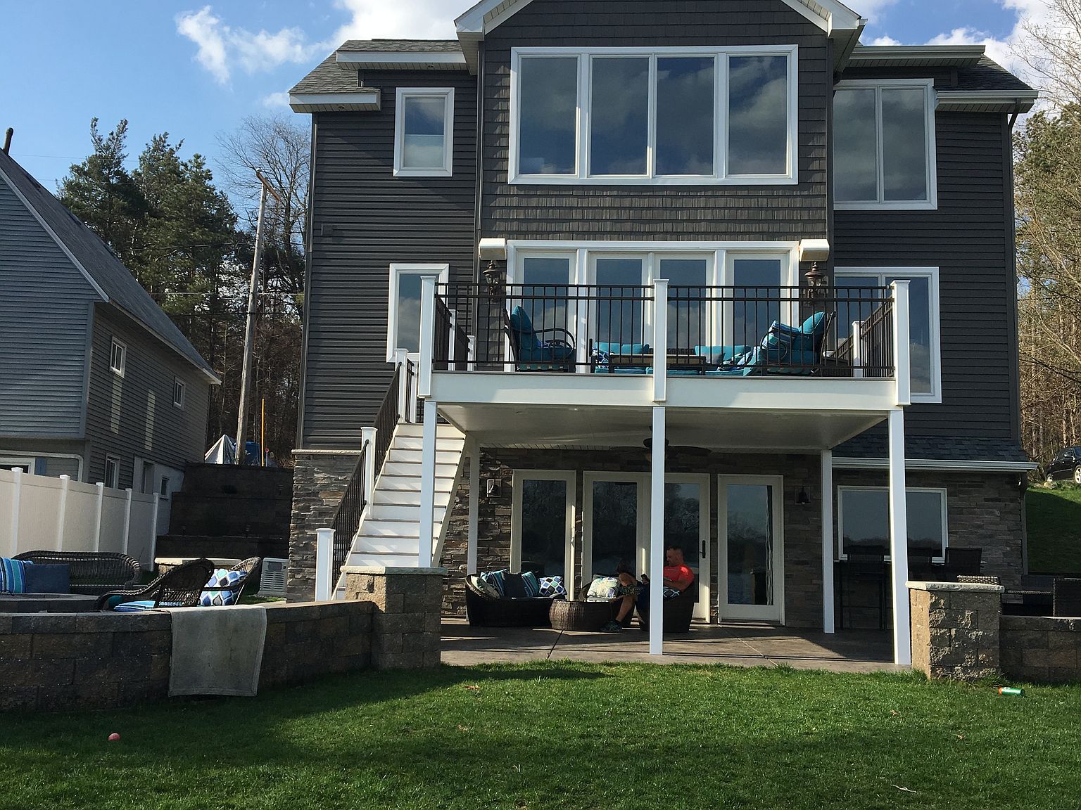 1208 N Eagle Lake Dr, Kalamazoo, MI 49009 Zillow