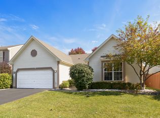 155 Stillwater Dr, Hainesville, IL 60030