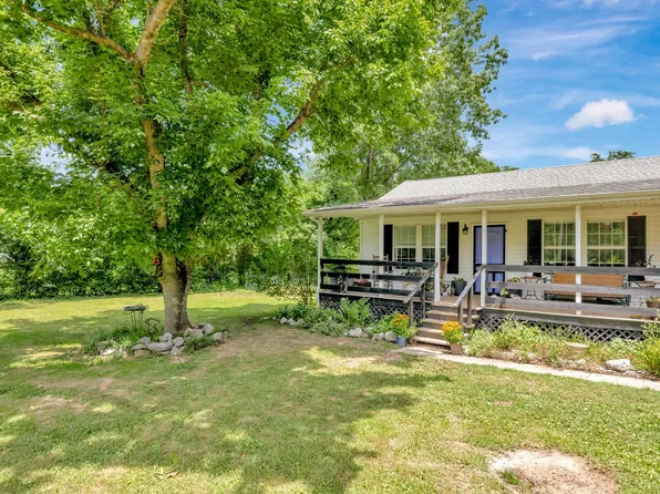 1005 Trouble Rd, Ashland City, TN 37015