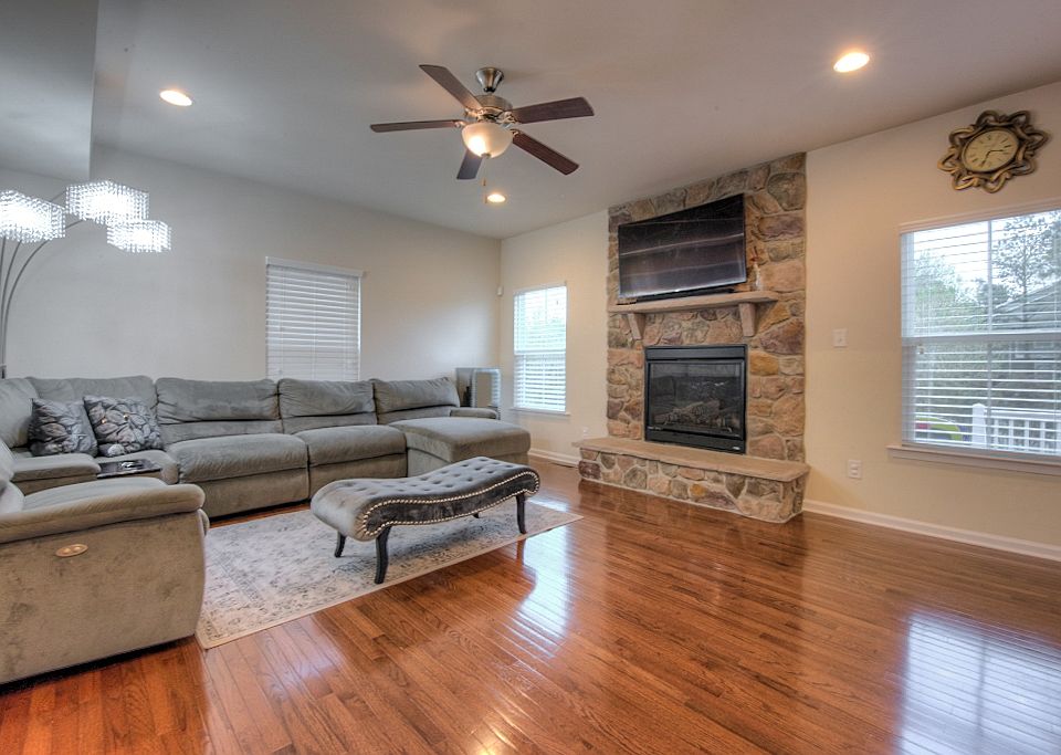 1st image of 3024 Hunton Cottage Ln