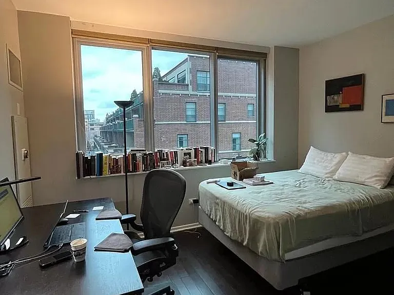 123 S Green St #308B — Photo 13