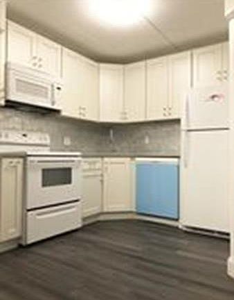 3rd image of 934 Southern Artery Unit 102