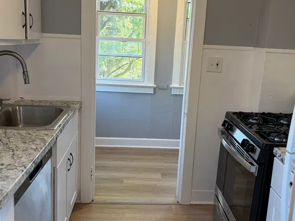 1605 Calypso Ave APT 2, Bethlehem, PA 18018