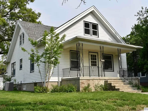 712 Main St, Scribner, NE 68057