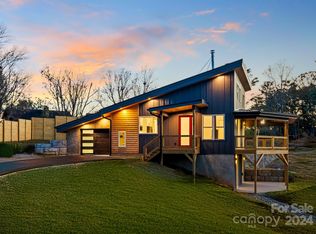 6 Giovannas Way, Leicester, NC 28748