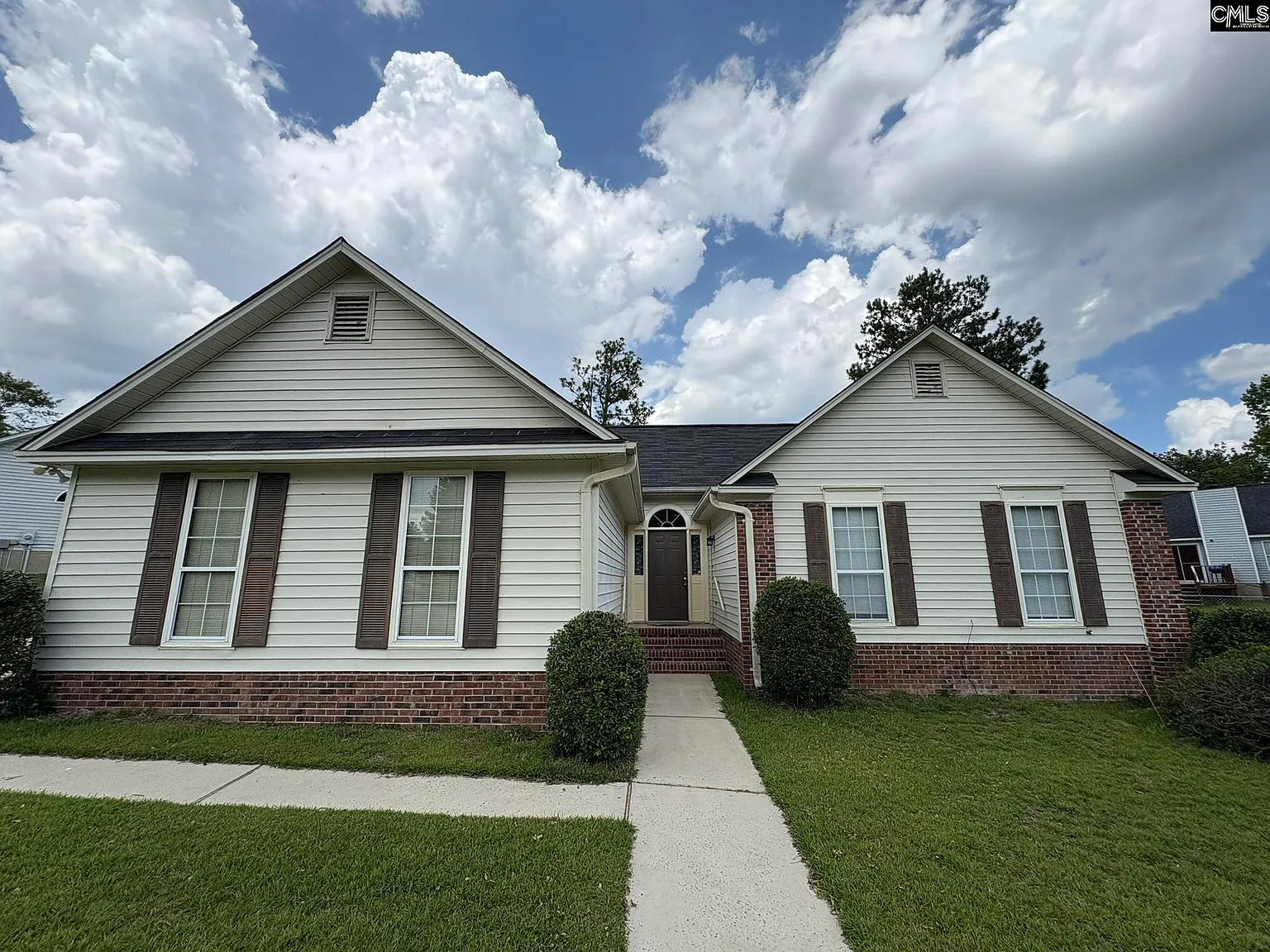 3 bed, 1342 sqft, $1,595 — Photo 3