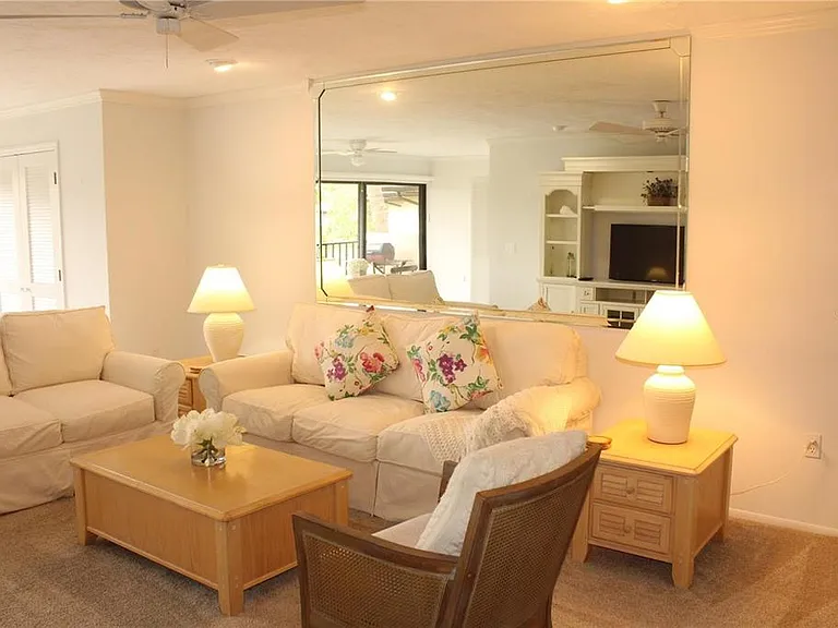 6472 Seagull Dr #306 — Photo 13