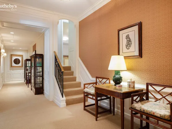 720 Park Avenue image 16 of 20