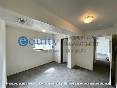 7661 S 520 E — Photo 13