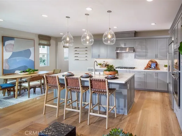 10903 Carlos St, San Buenaventura, CA 93004