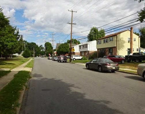 2nd image of 601 Milmont Ave
