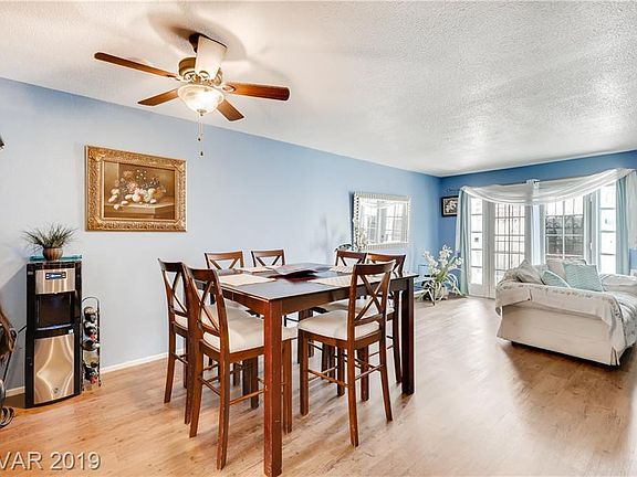 2nd image of 2947 Calle Del Valle