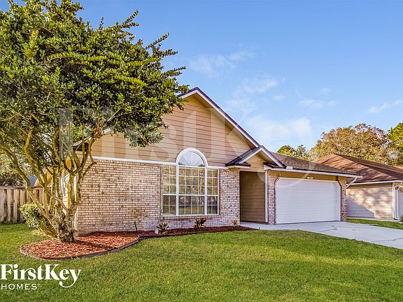 2nd image of 12274 Stockbridge Ct N