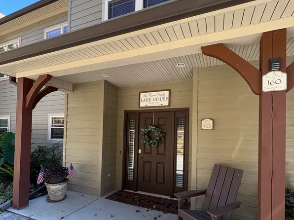 160 Broadleaf Ln #300, Caryville, TN 37714
