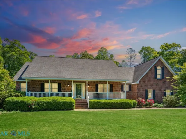4202 Hall Oaks Dr, Gloucester, VA 23061