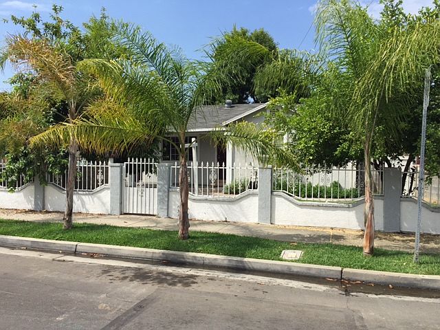2nd image of 10216 Bernardino Ave