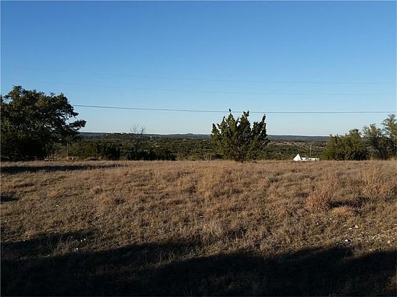 5th image of 250 Hilltop Dr