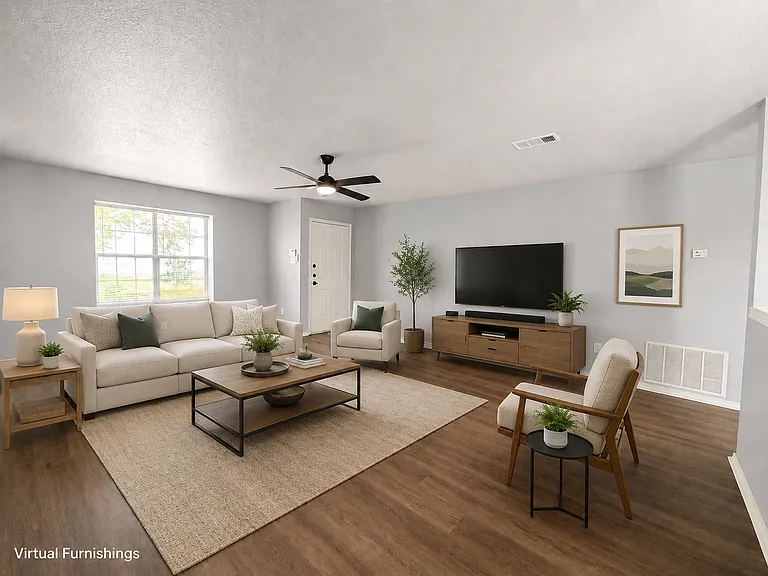 3012 Viewcrest Dr — Photo 2
