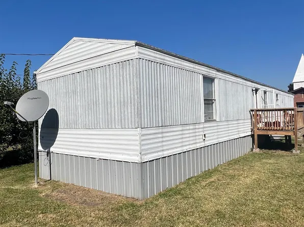 815 13th St, Kenova, WV 25530