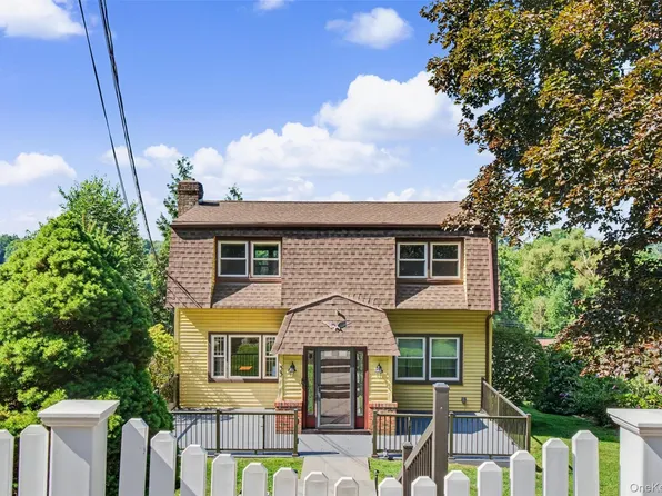 33 Grandview Drive, Mahopac, NY 10541