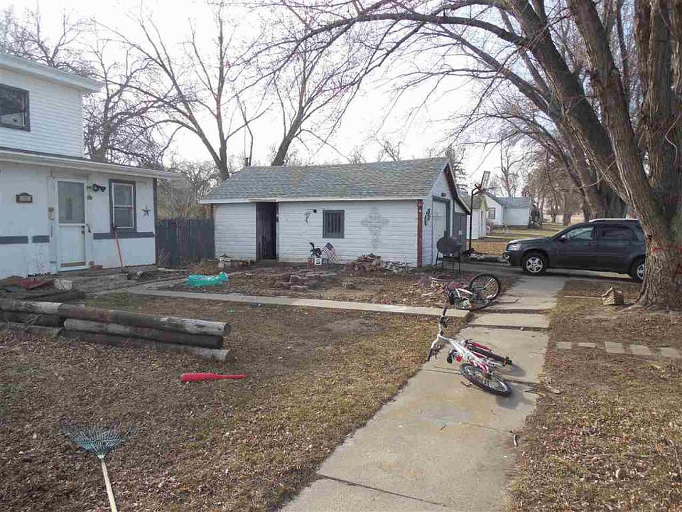 2nd image of 500 S 6th St