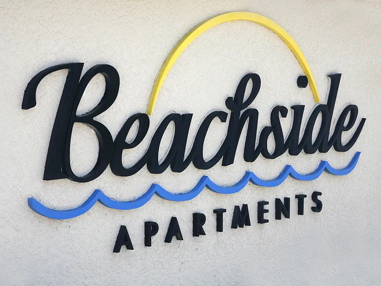 Beachside Apartments — Photo 16