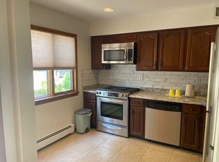 58 Marwood Rd N, Port Washington, NY 11050