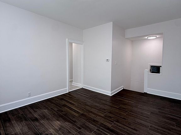 2nd image of 335 Lembeck Ave #2