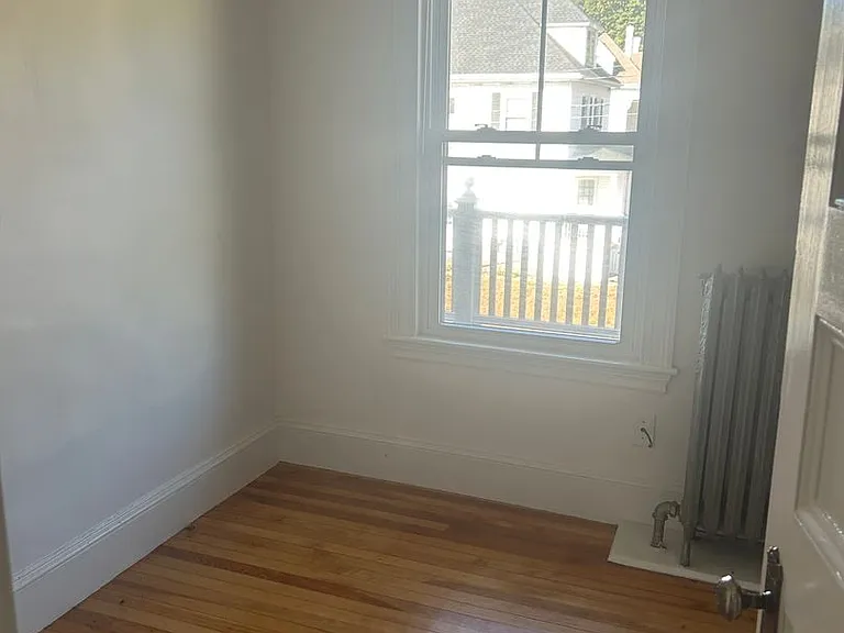 41 Beacon St — Photo 18