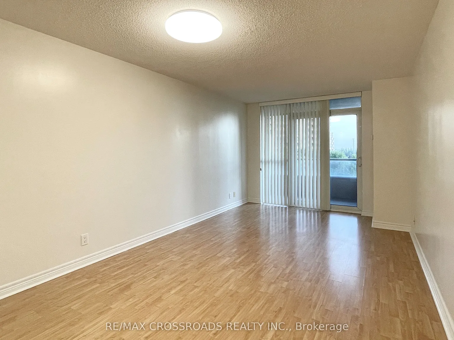 2 bed, $2,500 — Photo 2