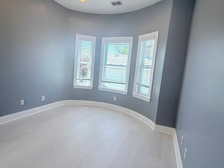 285 Crescent Ave #2 — Photo 21
