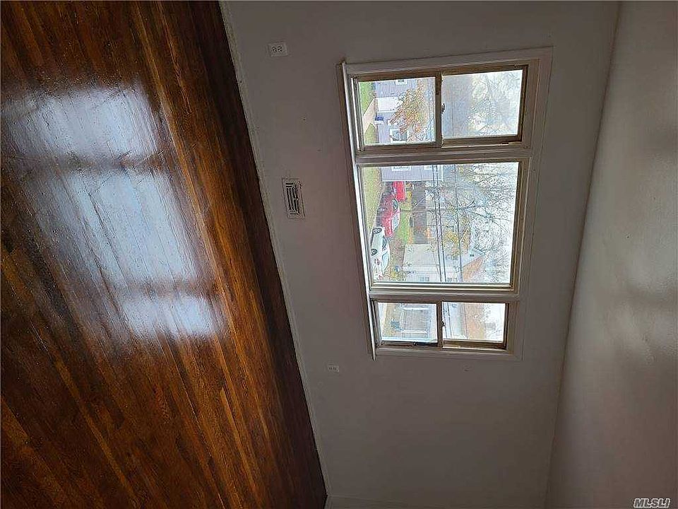 2nd image of 204 Cornell St