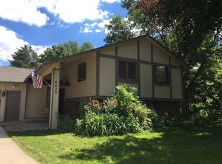 8629 Darnel Rd, Eden Prairie, MN 55344