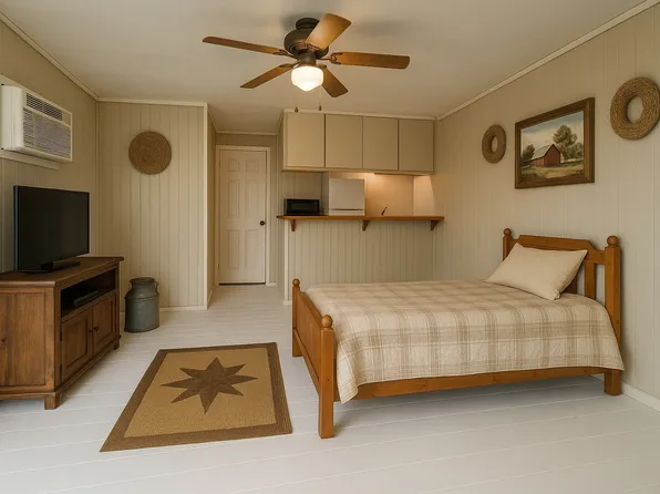 18530 Brumbelow Rd #18530, Needville, TX 77461