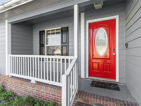 4th image of 1419 Acacia Dr