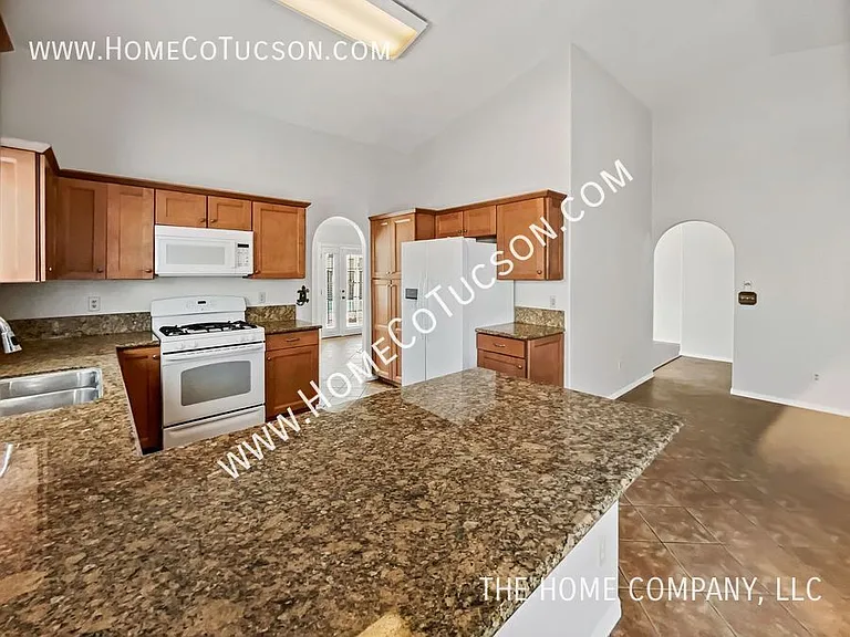 9232 E Big Sky Ln — Photo 11