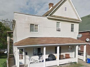 221 1/2 Zeigler Ave, Butler, PA 16001