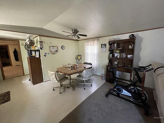 4th image of 2221 S Prairie Ave Lot 160