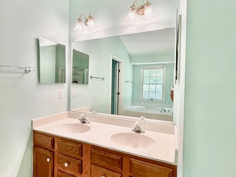 7503 Westmore Dr — Photo 16