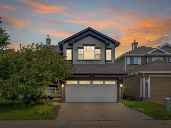 30 Citadel Crest Line NW, Calgary, AB T3G 4W4