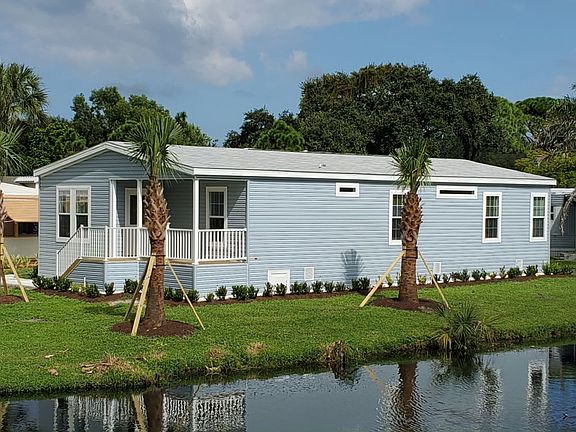 2nd image of 2555 Pga Blvd #136