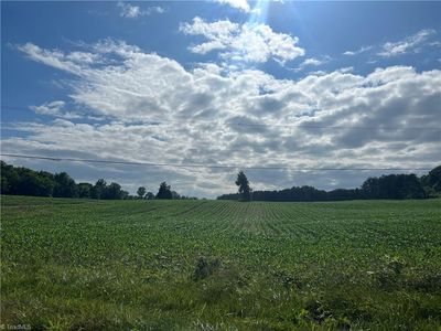 S McKinney Rd, Mount Airy, NC, 27030