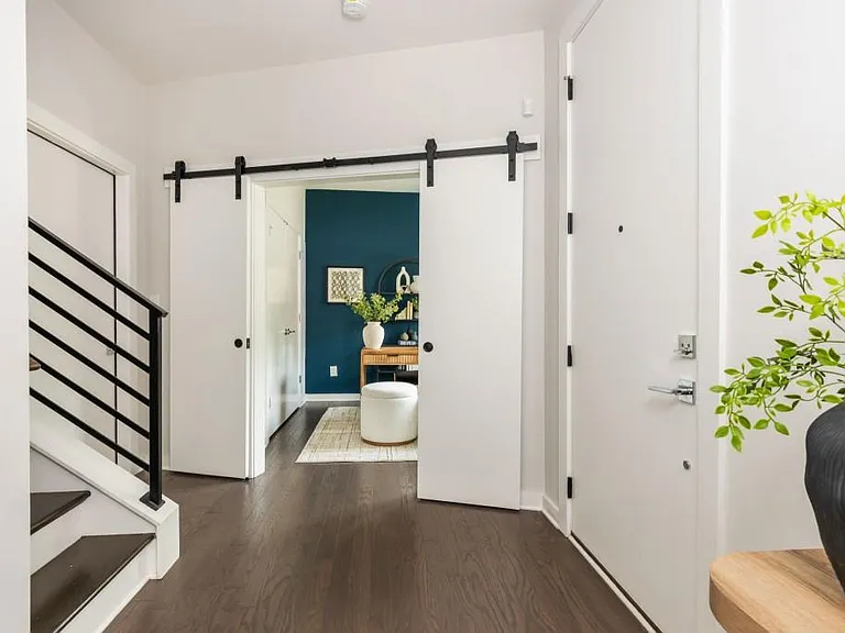 415 Gartrell St SE #1 — Photo 4